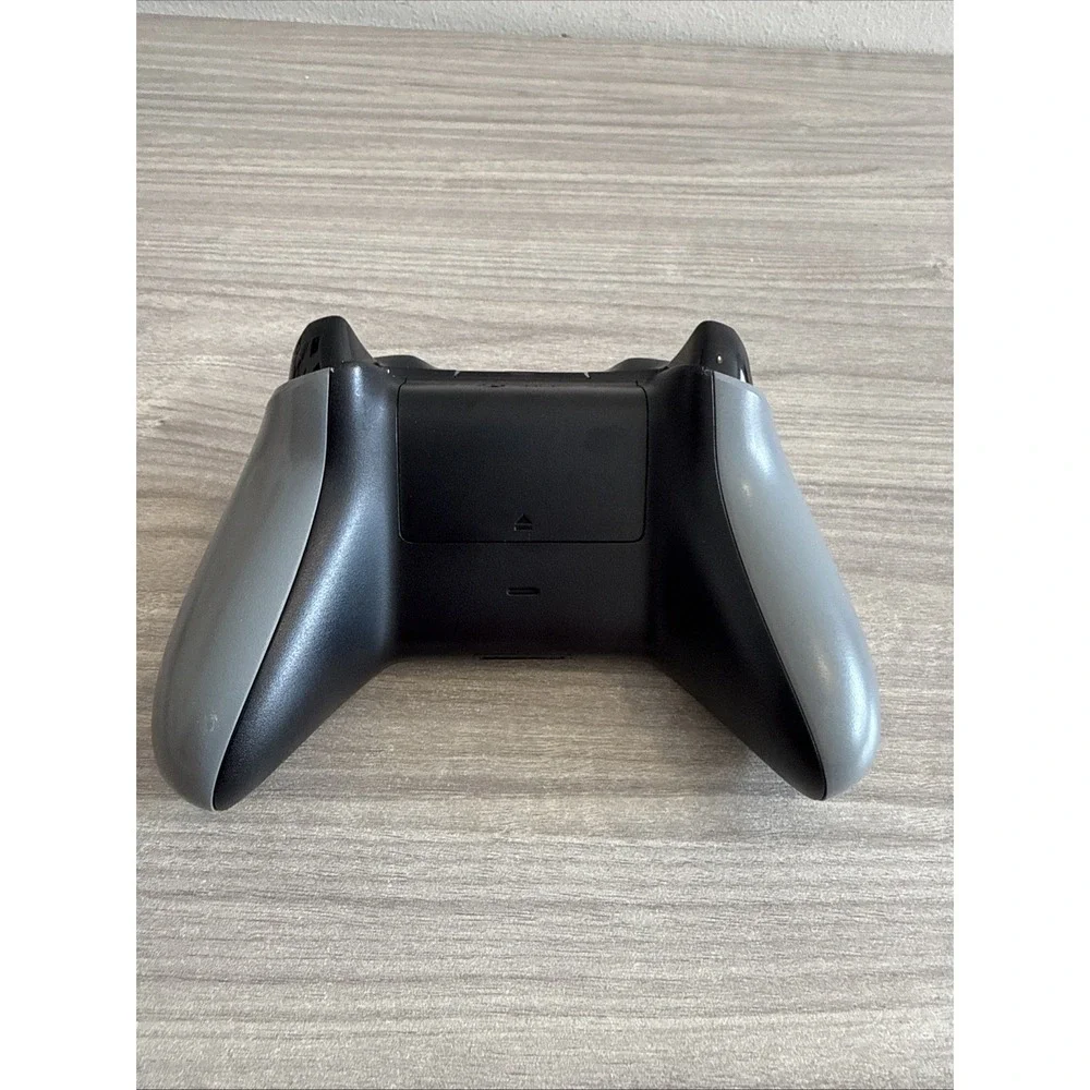 Microsoft Xbox One Limited Edition Call of Duty: Advanced Warfare Controller